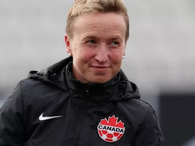 soccer football   fifa women s world cup australia and new zealand 2023   group b   canada training   avenger park melbourne australia   july 30 2023 canada coach bev priestman during training photo reuters